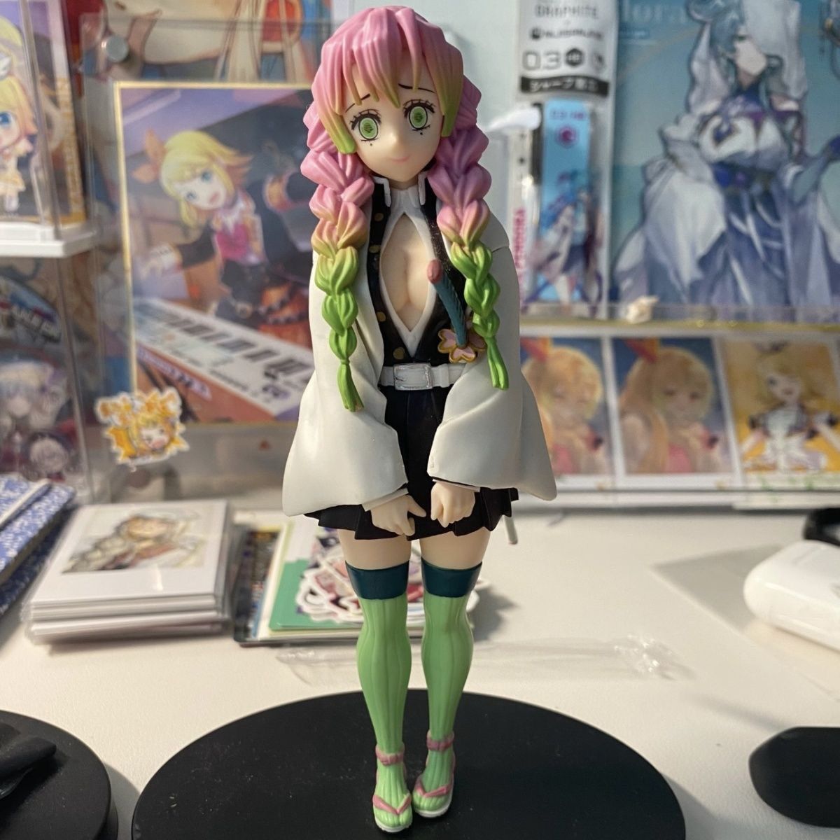 Cosplay Prop Display - Figurine Demon Slayer Love Pillar Mitsuri